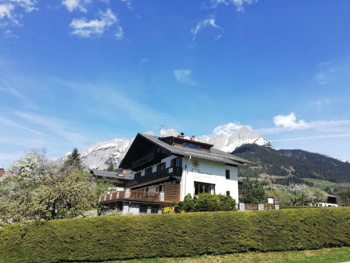 Sonneck Pension Pfarrwerfen Exterior foto